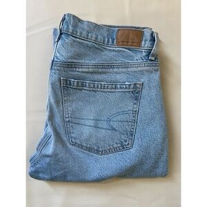 American Eagle Mom jeans